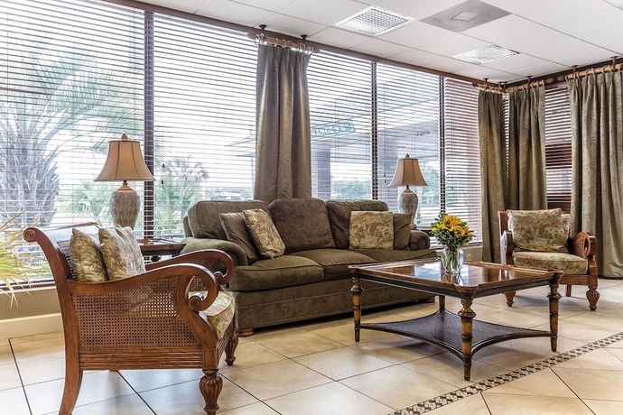 Imagen de los interiores del Hotel Quality Inn and Suites, Georgetown. Foto 17