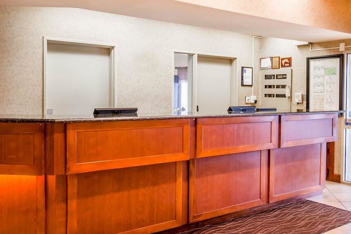 Imagen de los interiores del Hotel Quality Inn and Suites Germantown North. Foto 17