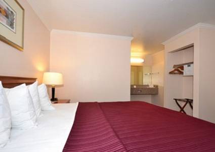 Imagen de la habitación del Hotel Quality Inn and Suites Gilroy. Foto 7