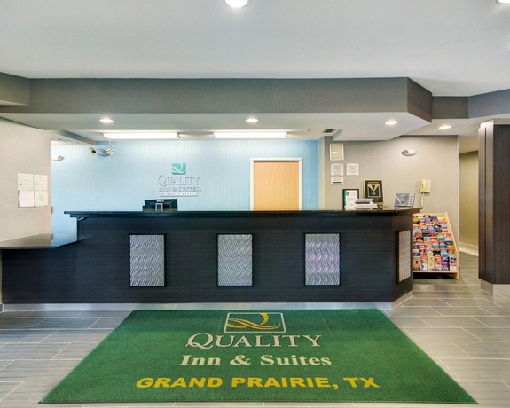 Imagen de los interiores del Hotel Quality Inn and Suites, Grand Prairie. Foto 12