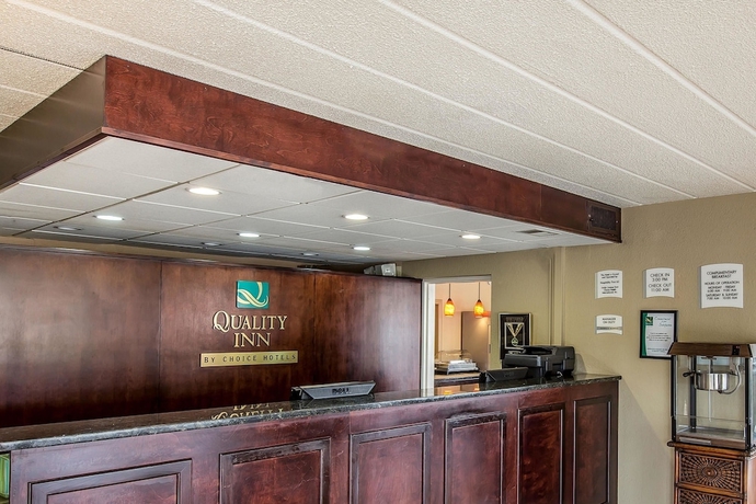 Imagen de los interiores del Hotel Quality Inn and Suites, Greenville. Foto 17