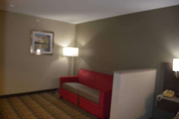 Imagen de la habitación del Hotel Quality Inn and Suites Grove City - Outlet Mall. Foto 6