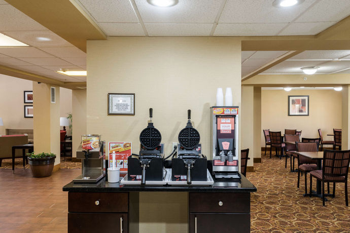 Imagen del bar/restaurante del Hotel Quality Inn and Suites, Hagerstown. Foto 3
