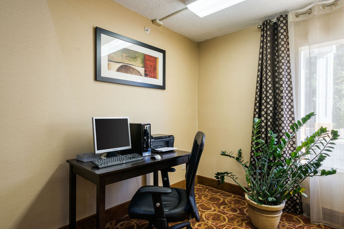 Imagen de los interiores del Hotel Quality Inn and Suites, Hagerstown. Foto 14