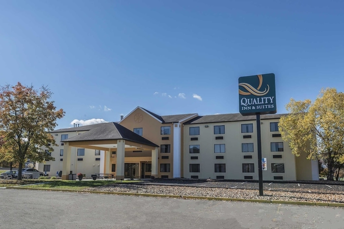 Imagen general del Hotel Quality Inn and Suites, Harmarville . Foto 1
