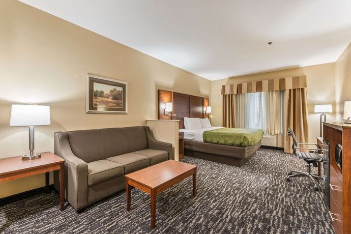 Imagen de la habitación del Hotel Quality Inn and Suites Hendersonville - Flat Rock. Foto 9