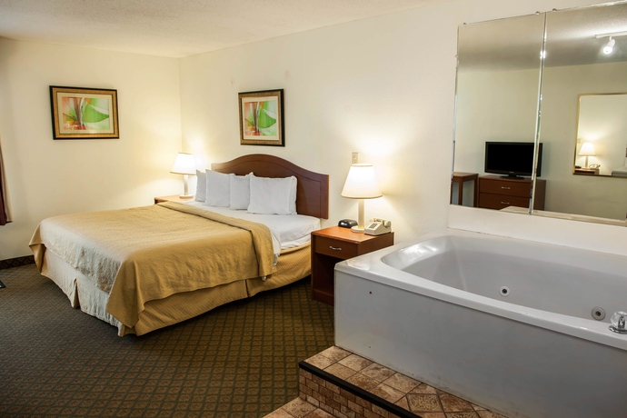 Imagen de la habitación del Hotel Quality Inn and Suites, Indian&aacute;polis. Foto 5