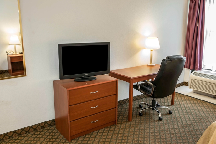 Imagen de la habitación del Hotel Quality Inn and Suites, Indian&aacute;polis. Foto 6