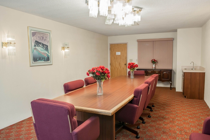 Imagen de los interiores del Hotel Quality Inn and Suites, Indian&aacute;polis. Foto 14