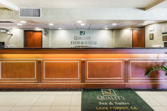 Imagen de los interiores del Hotel Quality Inn and Suites Irvine Spectrum. Foto 16