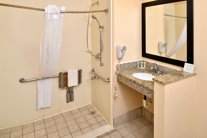 Imagen de la habitación del Hotel Quality Inn and Suites Jacksonville-baymeadows. Foto 5