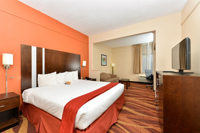 Imagen de la habitación del Hotel Quality Inn and Suites Jacksonville-baymeadows. Foto 8