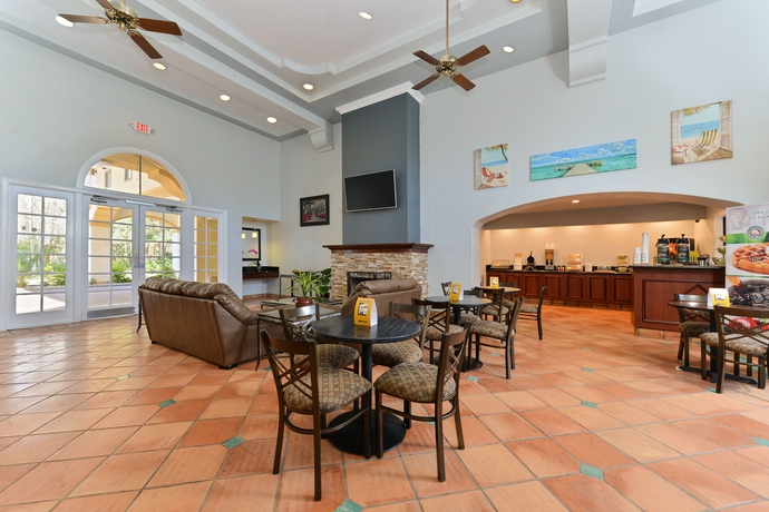 Imagen del bar/restaurante del Hotel Quality Inn and Suites Jacksonville-baymeadows. Foto 2