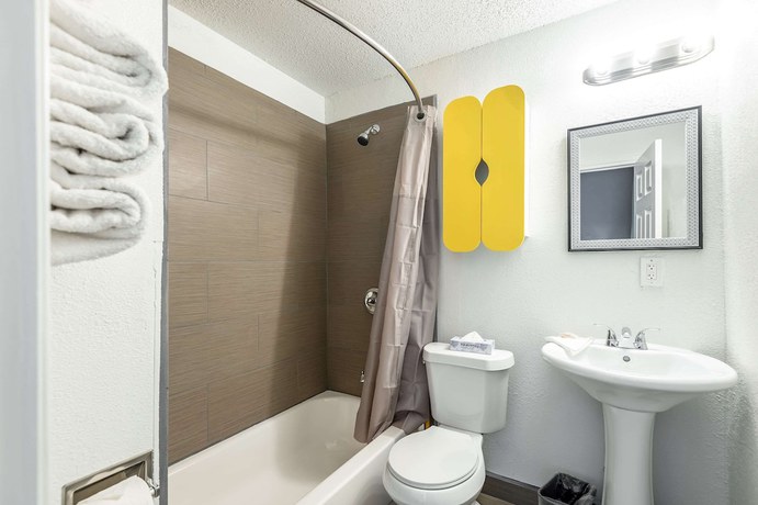 Imagen de la habitación del Hotel Quality Inn and Suites Kansas City Downtown. Foto 4