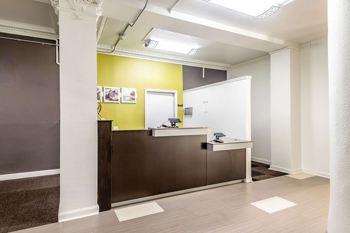 Imagen de los interiores del Hotel Quality Inn and Suites Kansas City Downtown. Foto 20