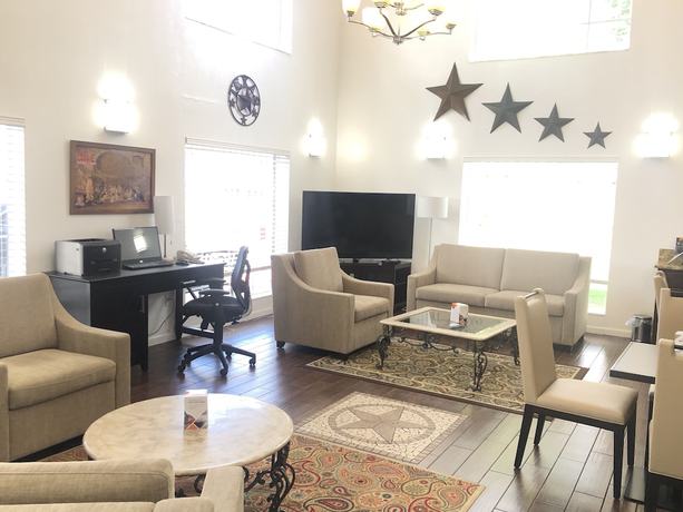 Imagen de los interiores del Hotel Quality Inn and Suites, Kerrville . Foto 17
