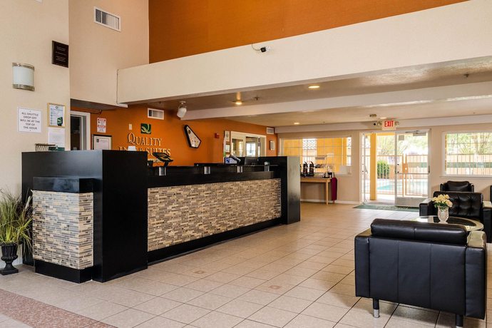 Imagen de los interiores del Hotel Quality Inn and Suites Lathrop - South Stockton. Foto 15