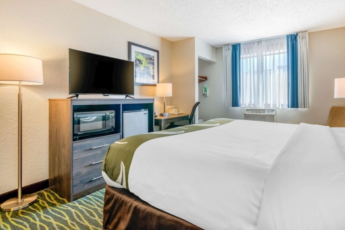 Imagen de la habitación del Hotel Quality Inn and Suites Leesburg Chain Of Lakes. Foto 14