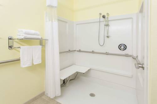 Imagen de la habitación del Hotel Quality Inn and Suites Lehigh Acres Fort Myers. Foto 7