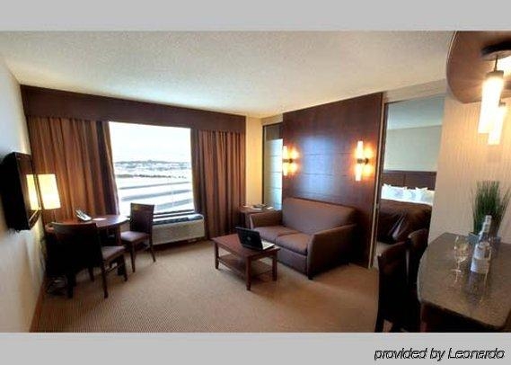 Imagen general del Hotel Quality Inn and Suites Levis. Foto 7