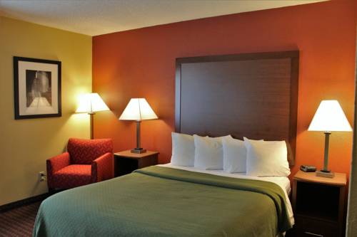 Imagen de la habitación del Hotel Quality Inn and Suites, Lincoln. Foto 11