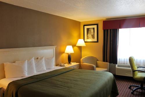 Imagen de la habitación del Hotel Quality Inn and Suites, Lincoln. Foto 14