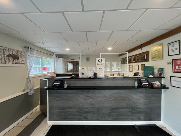 Imagen de los interiores del Hotel Quality Inn and Suites, Lincoln. Foto 19