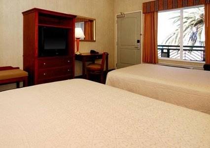 Imagen de la habitación del Hotel Quality Inn and Suites, Livermore. Foto 5