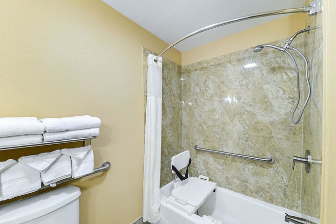 Imagen de la habitación del Hotel Quality Inn and Suites, Lubbock . Foto 2