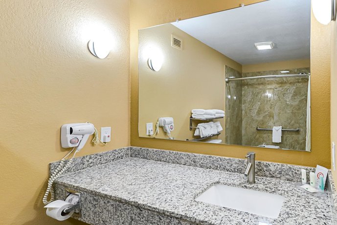 Imagen de la habitación del Hotel Quality Inn and Suites, Lubbock . Foto 7