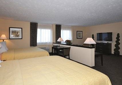 Imagen de la habitación del Hotel Quality Inn and Suites, MATTOON. Foto 8