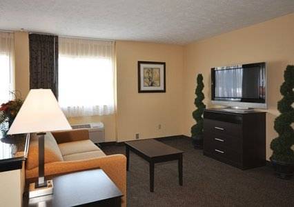 Imagen de la habitación del Hotel Quality Inn and Suites, MATTOON. Foto 9