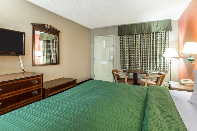 Imagen de la habitación del Hotel Quality Inn and Suites Macon North. Foto 11