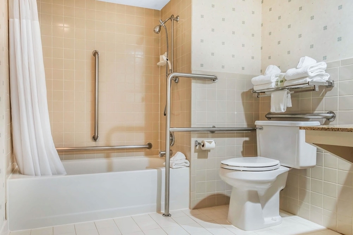 Imagen de la habitación del Hotel Quality Inn and Suites Mall Of America - Msp Airport. Foto 15