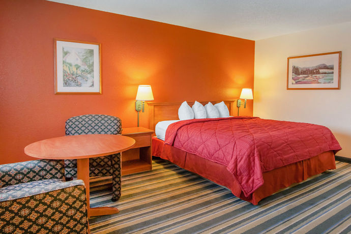 Imagen de la habitación del Hotel Quality Inn and Suites Medford Airport. Foto 5