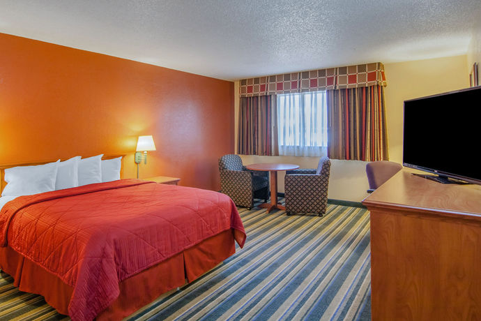 Imagen de la habitación del Hotel Quality Inn and Suites Medford Airport. Foto 8