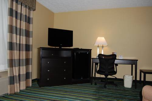 Imagen de la habitación del Hotel Quality Inn and Suites Medina - Akron West. Foto 15