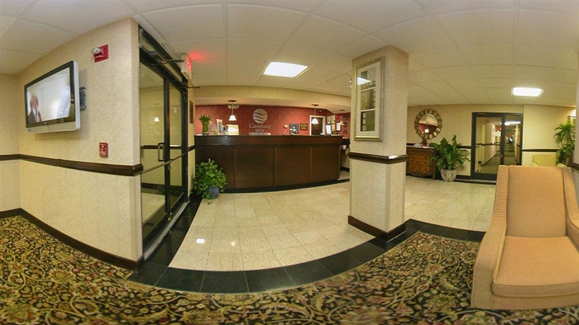 Imagen de los interiores del Hotel Quality Inn and Suites Memphis East. Foto 15