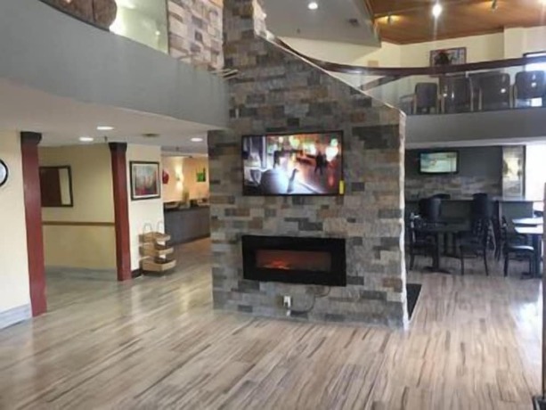 Imagen de los interiores del Hotel Quality Inn and Suites Miamisburg - Dayton South. Foto 3