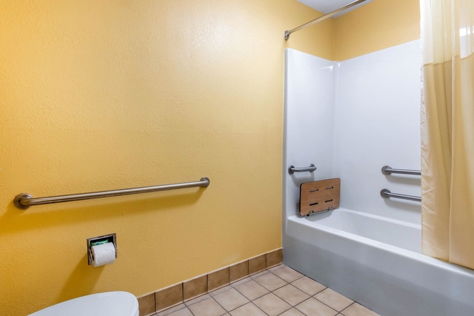Imagen de la habitación del Hotel Quality Inn and Suites Montgomery East Carmichael Rd. Foto 9