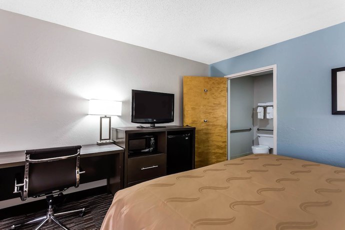 Imagen de la habitación del Hotel Quality Inn and Suites Mooresville - Lake Norman. Foto 6