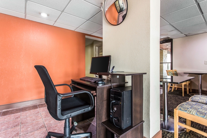 Imagen de los interiores del Hotel Quality Inn and Suites Morrow Atlanta South. Foto 13