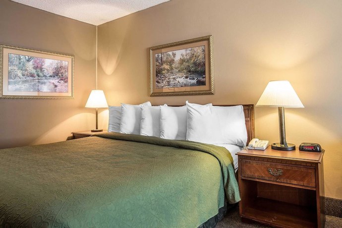 Imagen de la habitación del Hotel Quality Inn and Suites Mt Chalet. Foto 9
