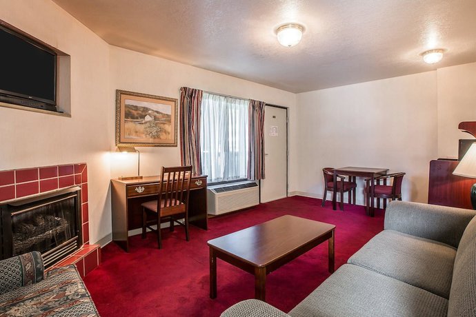 Imagen de la habitación del Hotel Quality Inn and Suites Mt Chalet. Foto 15