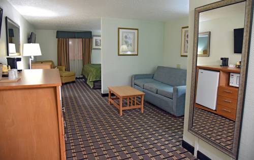 Imagen de la habitación del Hotel Quality Inn and Suites Near I-480 and I-29. Foto 7