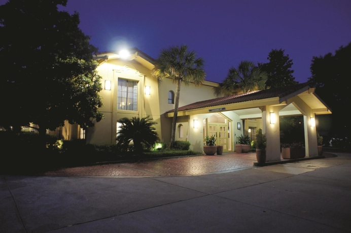 Imagen general del Hotel Quality Inn and Suites North Charleston - Ashley Phosphate. Foto 2