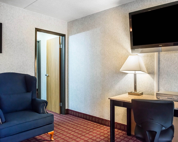 Imagen de los interiores del Hotel Quality Inn and Suites North, Gibsonia. Foto 16