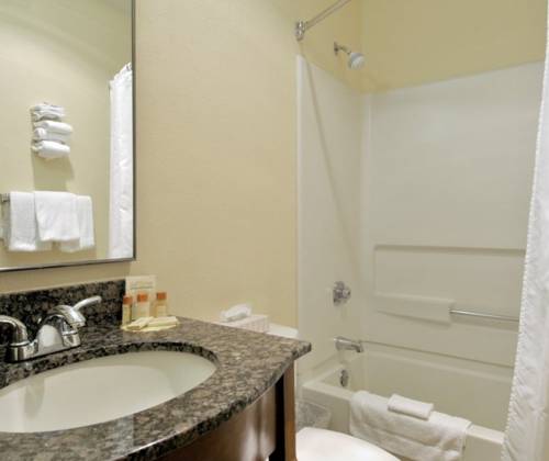 Imagen de la habitación del Hotel Quality Inn and Suites North/polaris. Foto 6