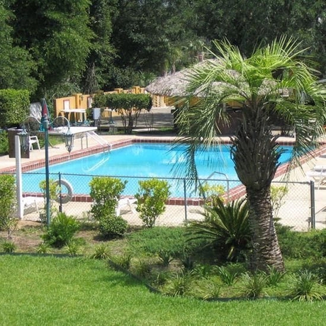 Imagen de la piscina del Hotel Quality Inn and Suites Ocala I-75. Foto 16