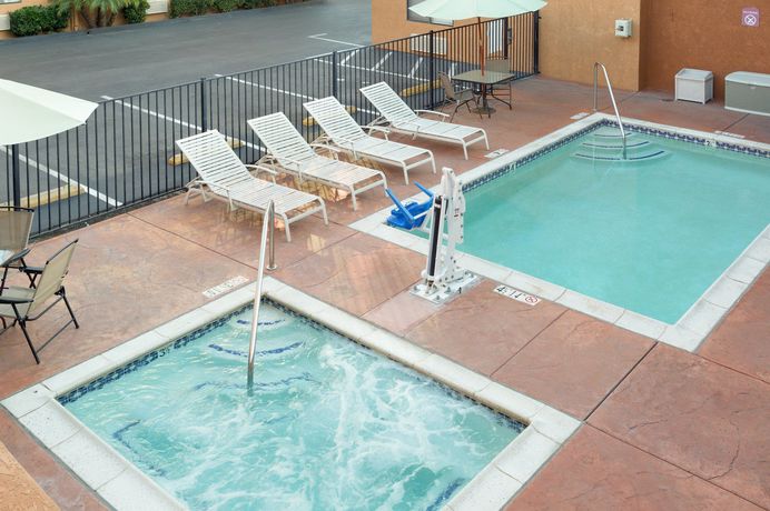 Imagen de la habitación del Hotel Quality Inn and Suites Oceanside Near Camp Pendleton. Foto 4